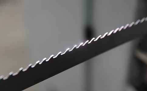 磐石双金属带锯条产生切削噪音的原因具体有哪些？
